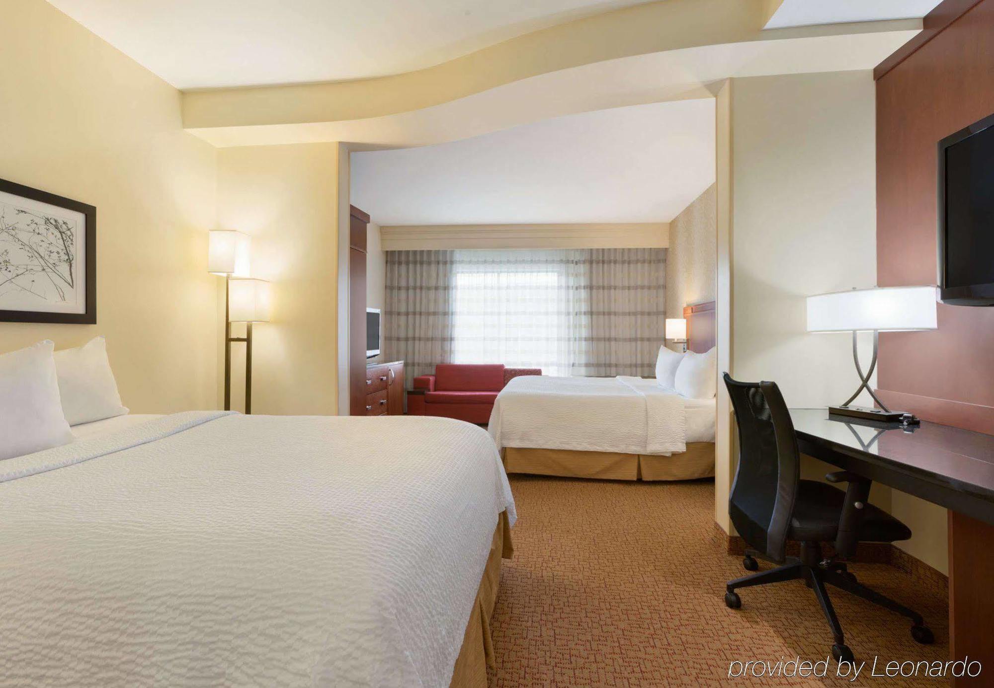 Готель Courtyard By Marriott Pittsburgh Washington Meadow Lands Екстер'єр фото